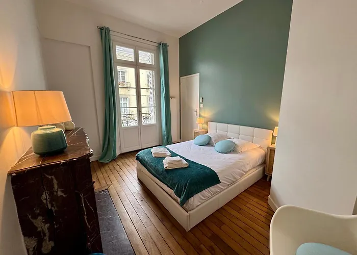 Les Lys D'or Apartament