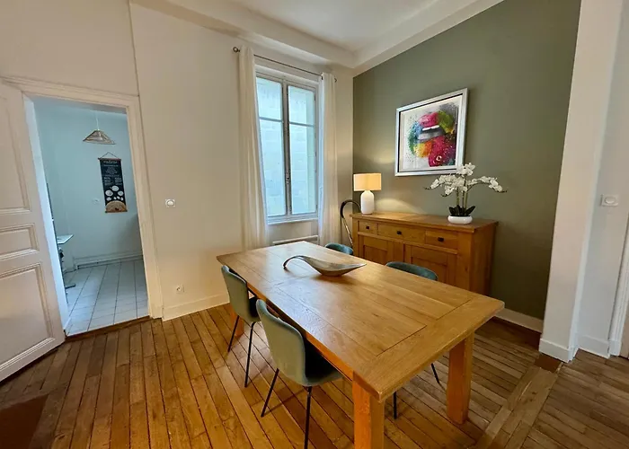 Apartament Les Lys D'or