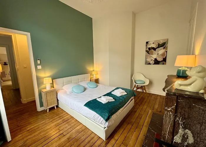 Les Lys D'or * سوموور